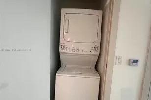 7918 Harbor Island Dr, North Bay Village, FL 33141 - Photo 11