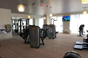 121 NE 34th St, Miami, FL 33137 - Photo 15