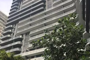 121 NE 34th St, Miami, FL 33137 - Photo 3