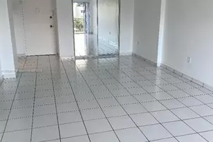 400 Kings Point Dr, Sunny Isles Beach, FL 33160 - Photo 9