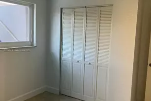 2670 W 76th St, Hialeah, FL 33016 - Photo 13