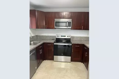 2670 W 76th St #101, Hialeah, FL 33016 - Photo 9