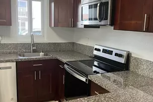 2670 W 76th St, Hialeah, FL 33016 - Photo 7