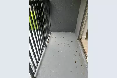 2670 W 76th St #101, Hialeah, FL 33016 - Photo 29