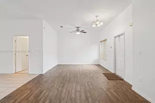 2456 SE 19th Ct, Homestead, FL 33035 - Photo 7