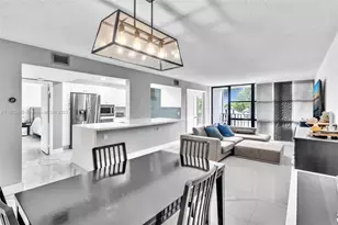 1000 Parkview Dr, Hallandale Beach, FL 33009 - Photo 7