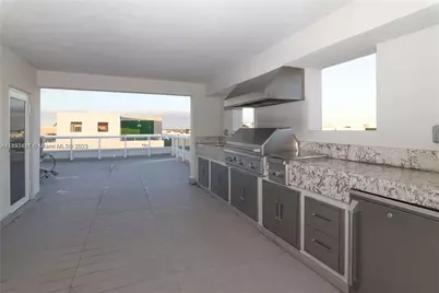 10501 NW 66th St #10501, Doral, FL 33178 - Photo 11