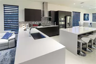 10501 NW 66th St, Doral, FL 33178 - Photo 5