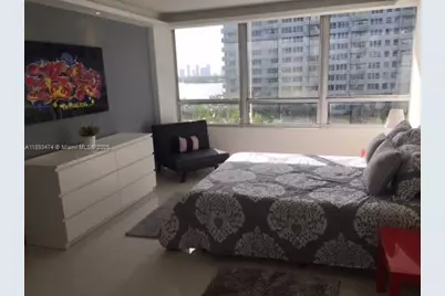 1500 Bay Rd #758S, Miami Beach, FL 33139 - Photo 5