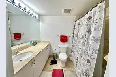 1750 N Bayshore Dr #2808, Miami, FL 33132 - Photo 5