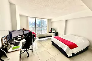 1750 N Bayshore Dr, Miami, FL 33132 - Photo 3