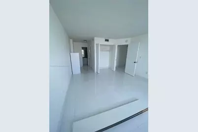 2780 NE 183rd St #909, Aventura, FL 33160 - Photo 9