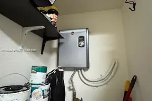 158 SE 34th Terrace, Homestead, FL 33033 - Photo 13