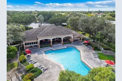 10470 SW 16th St, Pembroke Pines, FL 33025 - Photo 39