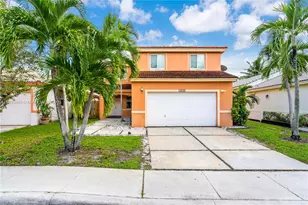 10470 SW 16th St, Pembroke Pines, FL 33025 - Photo 3