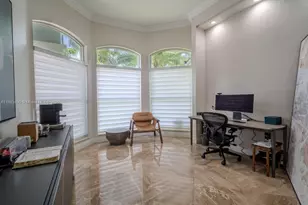 2493 Poinciana Dr, Weston, FL 33327 - Photo 5