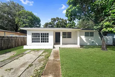 535 NE 162nd St, Miami, FL 33162 - Photo 1