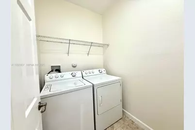 9446 SW 170th Psge, Miami, FL 33196 - Photo 35