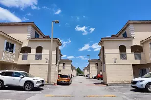 7985 NW 8th St, Miami, FL 33126 - Photo 13