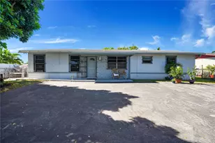 25300 SW 127th Ave, Homestead, FL 33032 - Photo 1