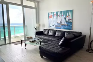 100 Bayview Dr, Sunny Isles Beach, FL 33160 - Photo 9