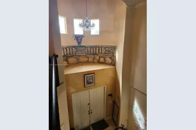 18031 NW 87th Ct, Hialeah, FL 33018 - Photo 17