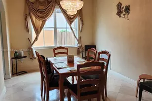 18031 NW 87th Ct, Hialeah, FL 33018 - Photo 5