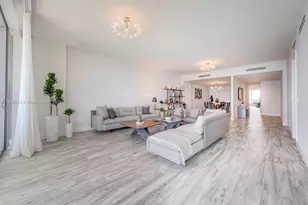 10203 Collins Ave, Bal Harbour, FL 33154 - Photo 5