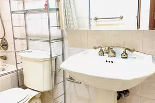 210 174th St, Sunny Isles Beach, FL 33160 - Photo 17