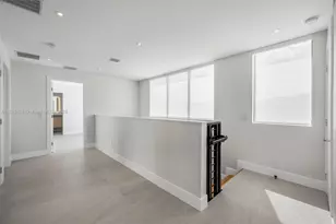 3300 SW 27th Terrace, Miami, FL 33133 - Photo 31