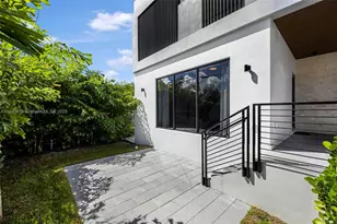 3300 SW 27th Terrace, Miami, FL 33133 - Photo 57