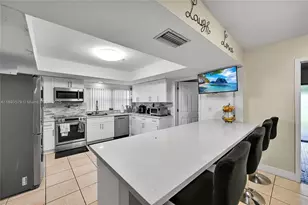 311 NW 201st St, Miami Gardens, FL 33169 - Photo 9