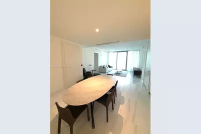 300 Biscayne Blvd Way #4209, Miami, FL 33131 - Photo 3