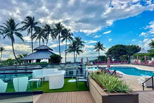 5225 Collins Ave, Miami Beach, FL 33140 - Photo 1