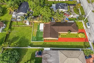 8820 SW 27th St, Miami, FL 33165 - Photo 3