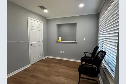 7070 Taft St, Hollywood, FL 33024 - Photo 1