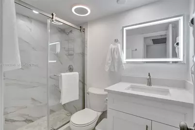 5225 Collins Ave #1411, Miami Beach, FL 33140 - Photo 19