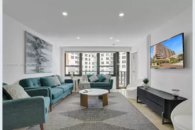 5225 Collins Ave #1411, Miami Beach, FL 33140 - Photo 11