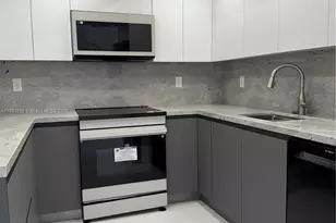210 174th St, Sunny Isles Beach, FL 33160 - Photo 19
