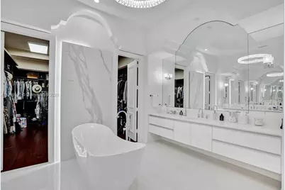 1516 Island Blvd, Aventura, FL 33160 - Photo 69