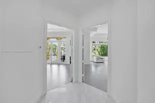 1516 Island Blvd, Aventura, FL 33160 - Photo 61