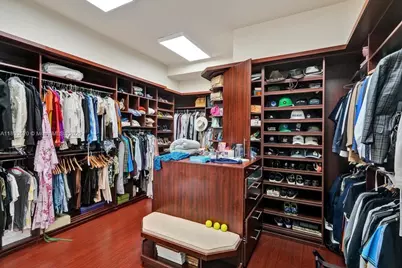 1516 Island Blvd, Aventura, FL 33160 - Photo 71