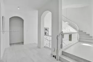 1516 Island Blvd, Aventura, FL 33160 - Photo 55