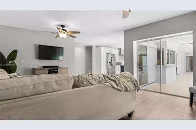 14590 SW 81st Ave, Palmetto Bay, FL 33158 - Photo 15