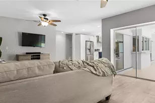 14590 SW 81st Ave, Palmetto Bay, FL 33158 - Photo 15