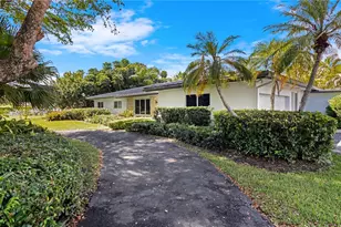 14590 SW 81st Ave, Palmetto Bay, FL 33158 - Photo 7