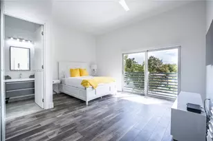 3461 SW 25th St, Miami, FL 33133 - Photo 19