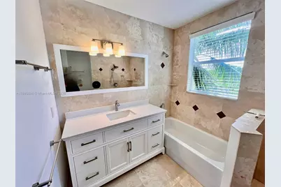 813 SE 18th Ct, Fort Lauderdale, FL 33316 - Photo 31