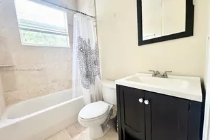 813 SE 18th Ct, Fort Lauderdale, FL 33316 - Photo 27