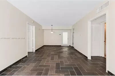 7800 Collins Ave #203, Miami Beach, FL 33141 - Photo 19